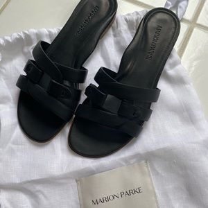 Marion Parke Sliders size 39